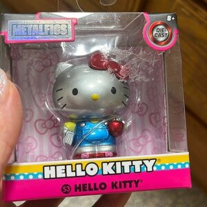 Brand new hello kitty figurine